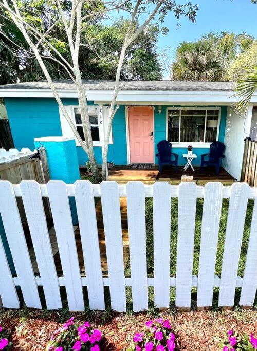 Villa Beach Bungalow In Downtown Cocoa Beach Exterior foto
